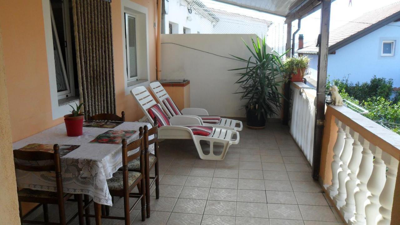 Apartment Sali 8153B Eksteriør bilde